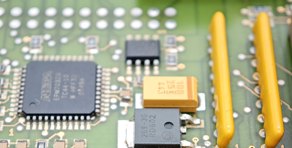 PCBA ఫ్యాక్టరీ యొక్క బహుళ-వైవిధ్యం మరియు చిన్న బ్యాచ్ ఉత్పత్తి విధానంపై చర్చ