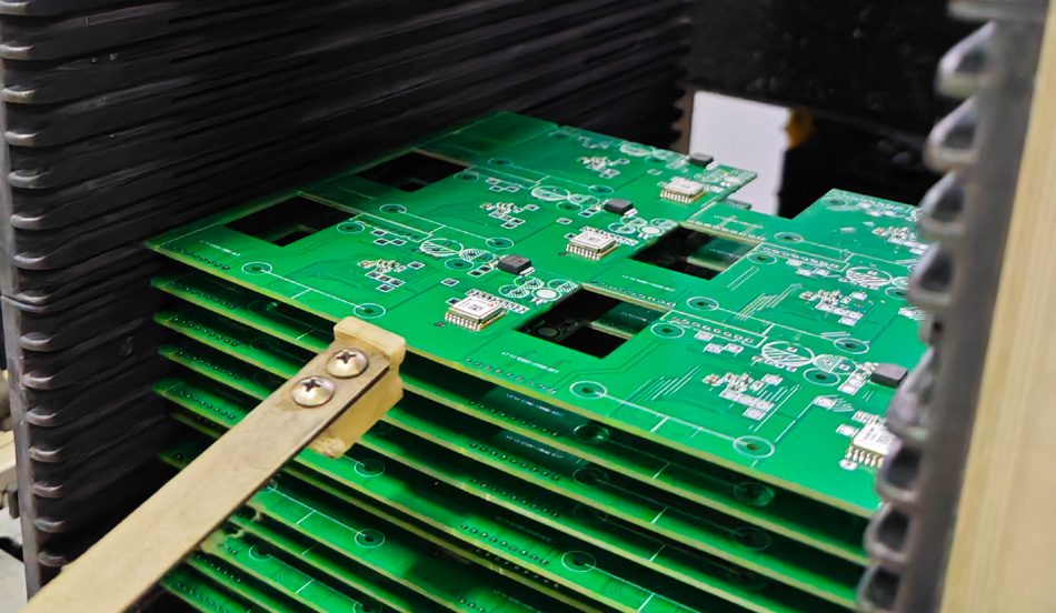 పర్యావరణ పరిరక్షణ మరియు సమ్మతి: PCBA ఫ్యాక్టరీల భవిష్యత్తు అభివృద్ధి ధోరణి