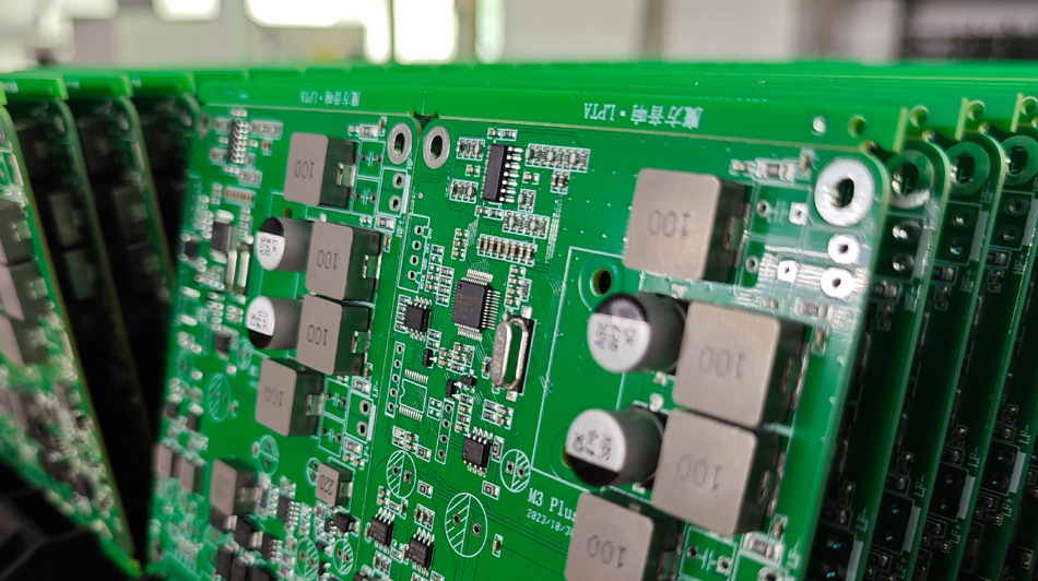 శీఘ్ర ప్రతిస్పందన: PCBA ఫ్యాక్టరీల అమ్మకాల తర్వాత సేవ కస్టమర్ సంతృప్తిని ఎలా నిర్ధారిస్తుంది?